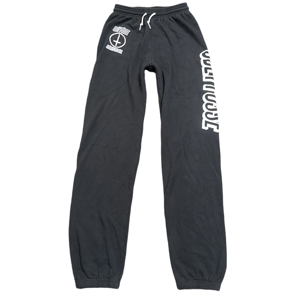 Y2K OBEY women's b&w roll up graphic sweats, S.